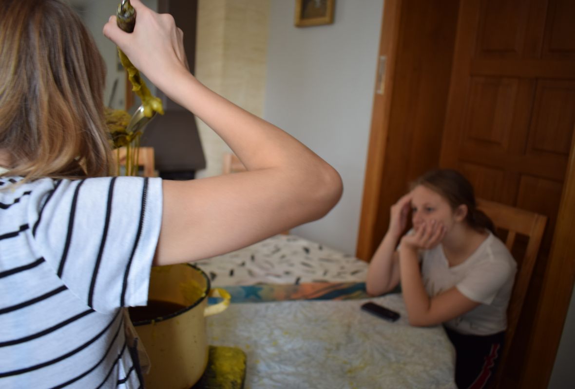 2019 07 23 Žvakių iš natūralaus bičių vaško liejimo ratas 
