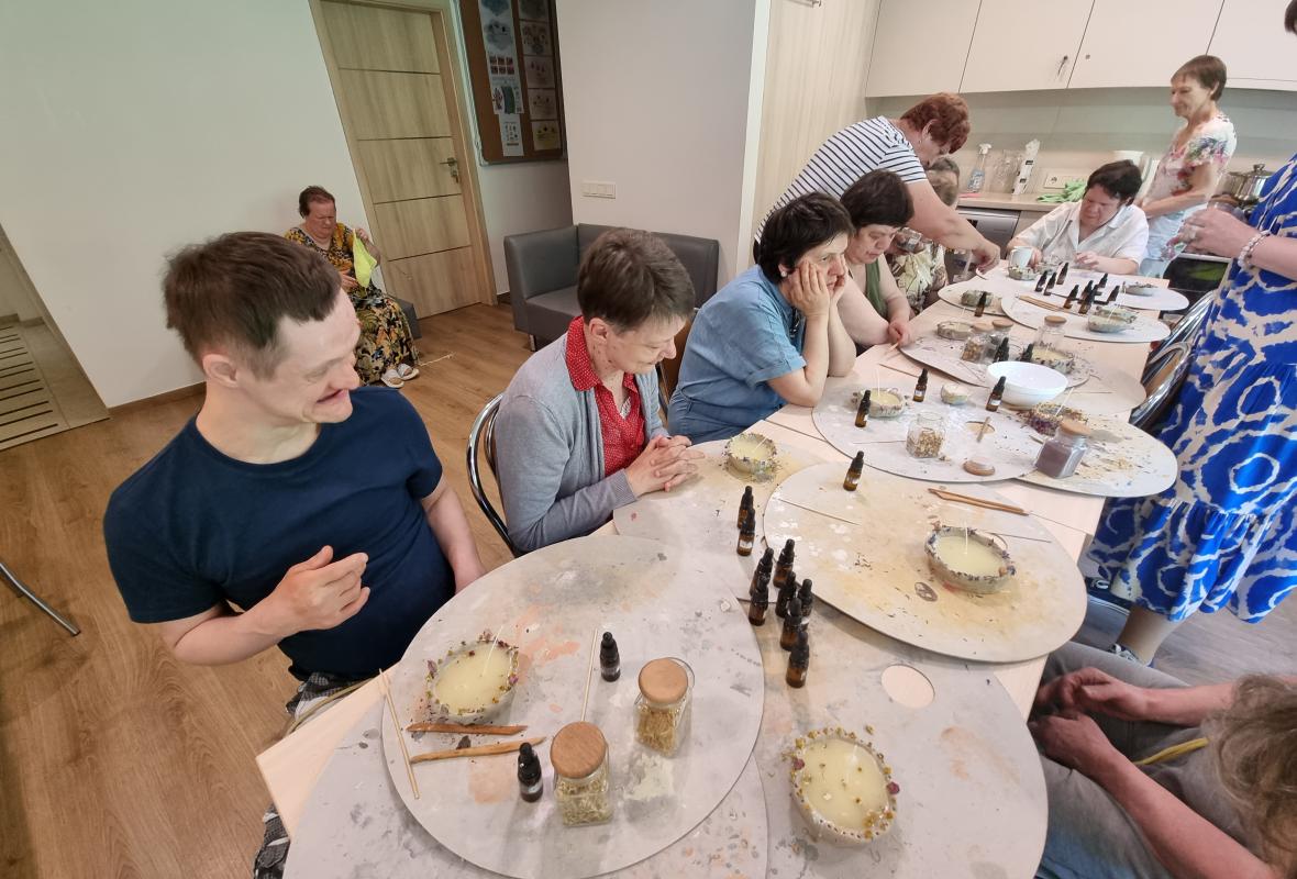2022 06 23 Soju vasko zvakes moliniame indelyje 10