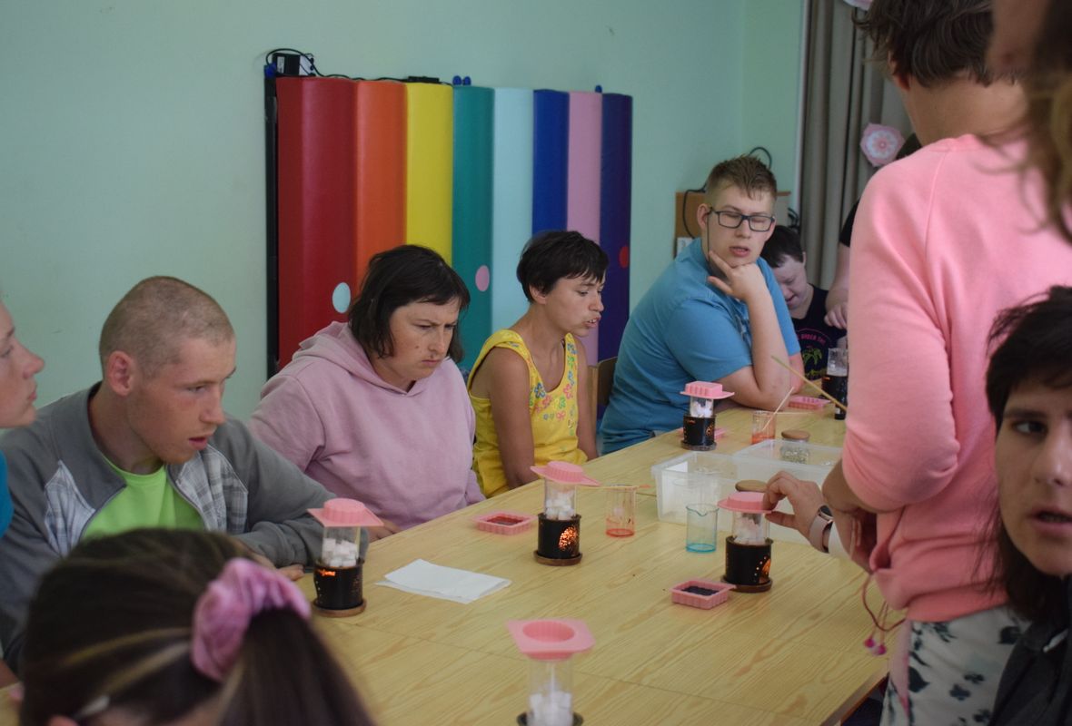 2023 07 03 Muilo dirbtuves Vilniaus Lakstingalus namai 5