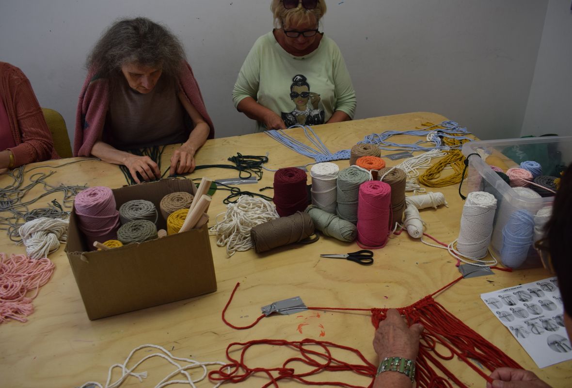 2023 07 05 Makrame rankiniu pynimas 8