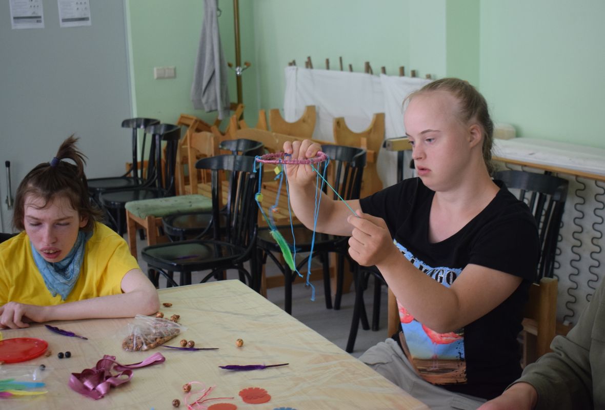 2023 07 05 Sviesos gaudykliu dirbtuves Vilniaus Lakstingalus namai 7