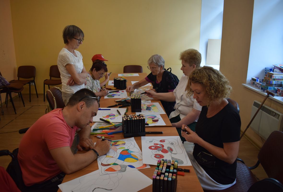 2023 08 21 Fraktalu piesimas Lietuvos zmoniu su negalia sajunga 6