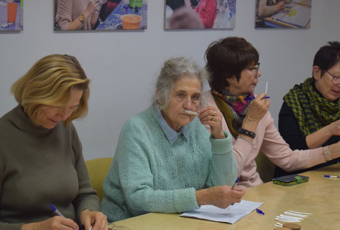 2023 10 19 Aliejiniu kvepalu dirbtuves 6